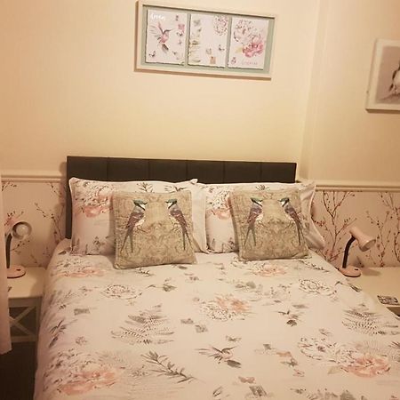 Cameron Court B&B フランボロー エクステリア 写真