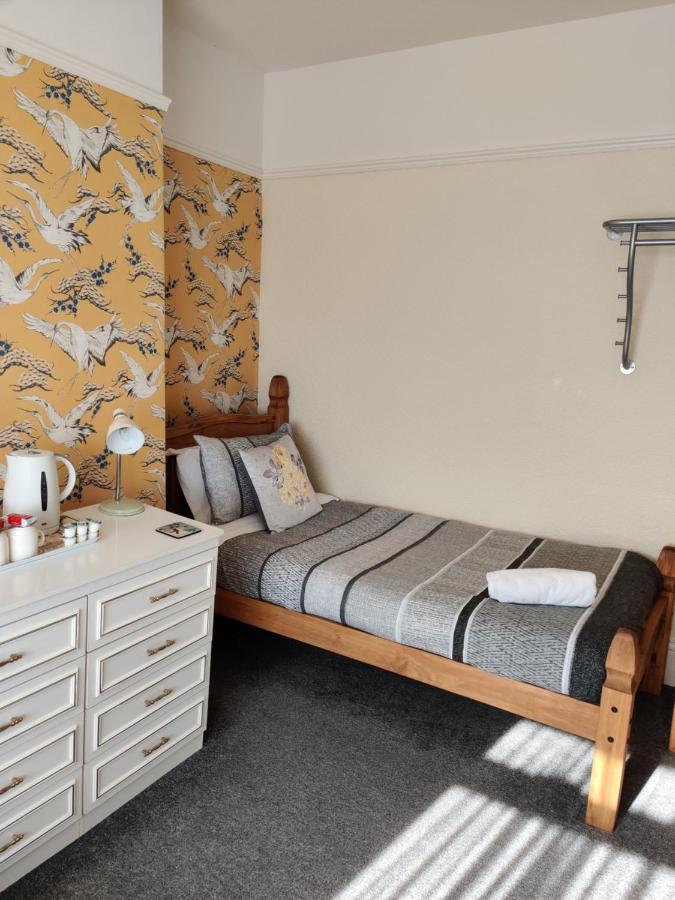 Cameron Court B&B フランボロー エクステリア 写真
