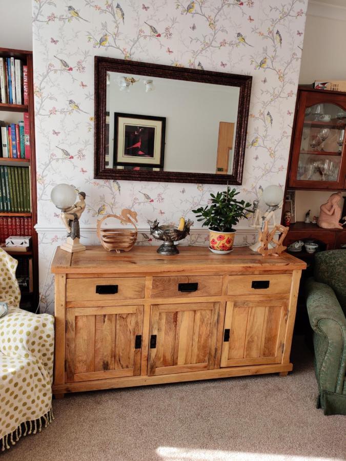 Cameron Court B&B フランボロー エクステリア 写真