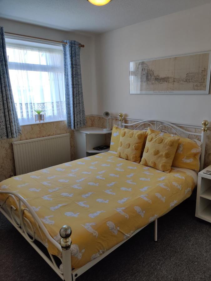 Cameron Court B&B フランボロー エクステリア 写真